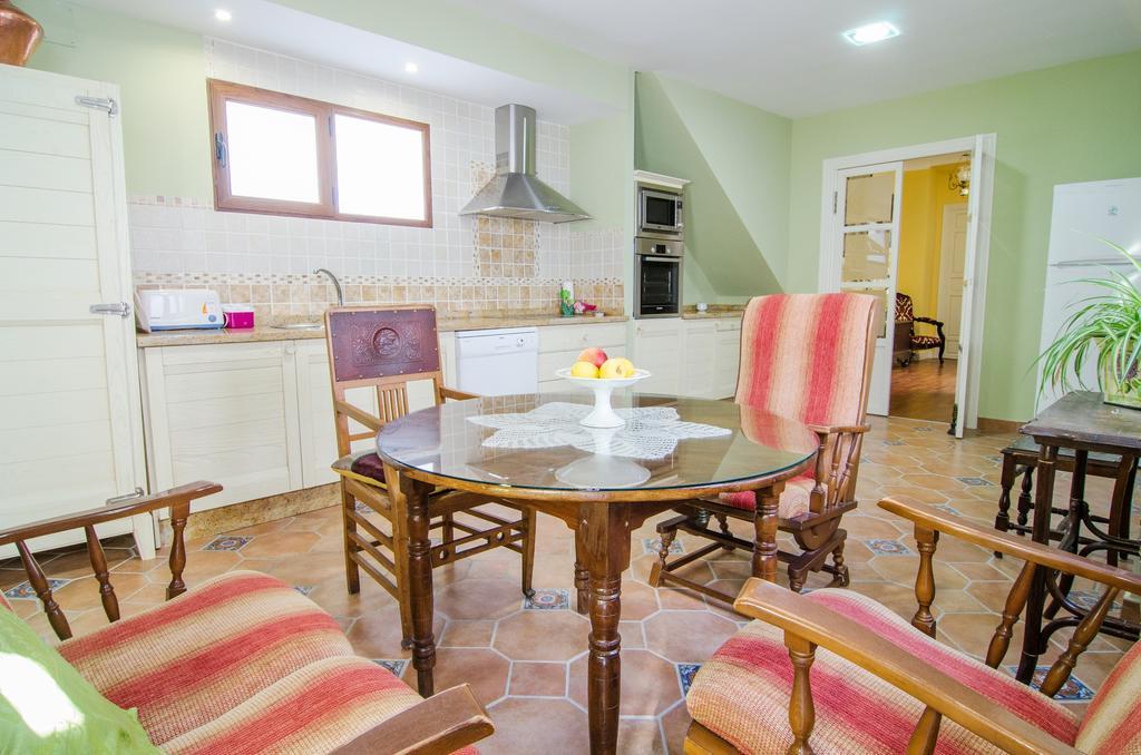 Apartamentos Salmerones Альяма-де-Ґранада Номер фото