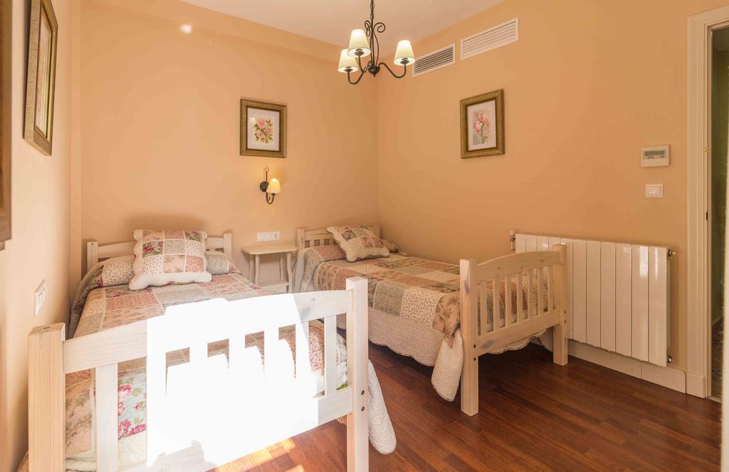 Apartamentos Salmerones Альяма-де-Ґранада Номер фото
