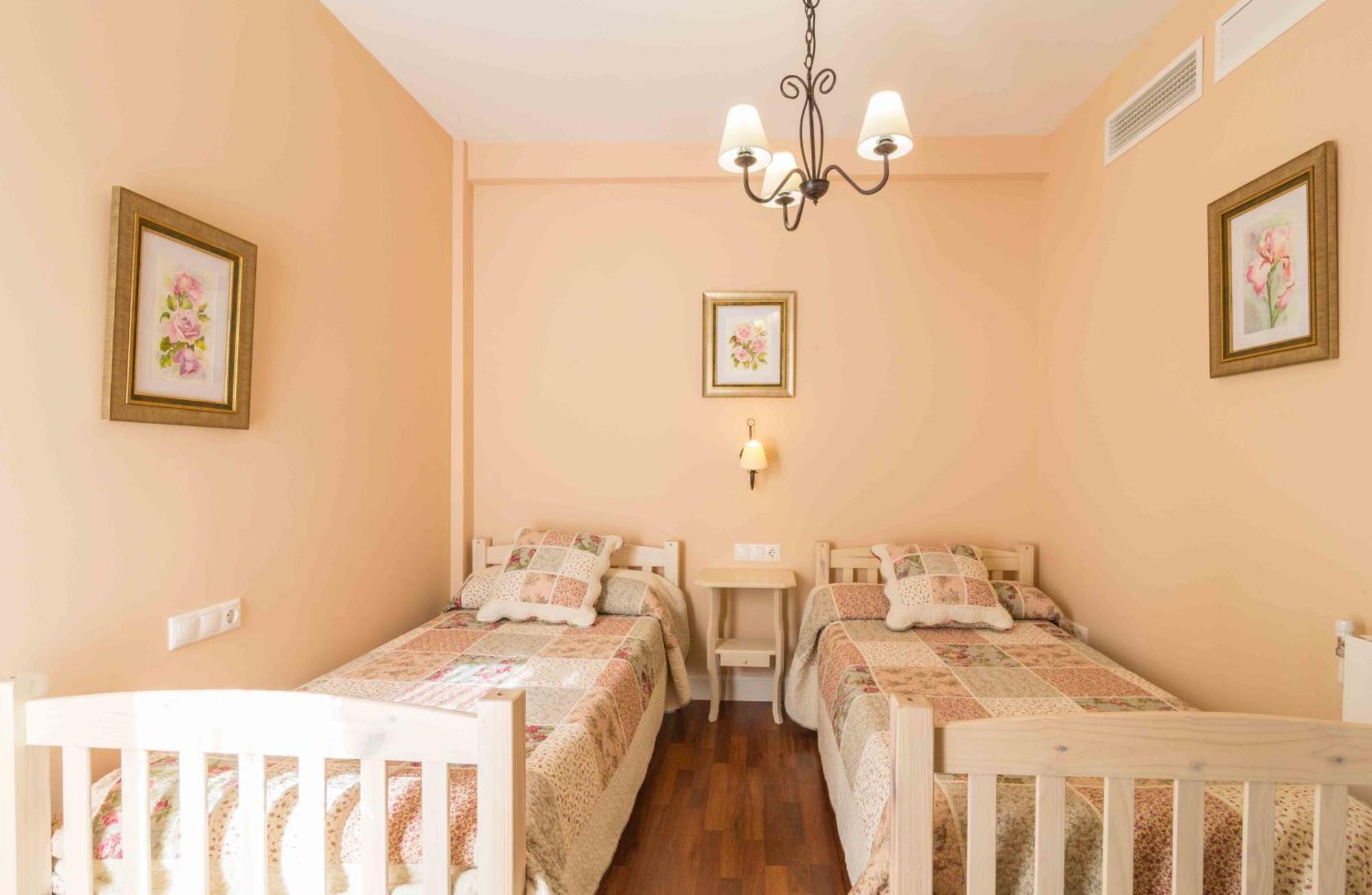 Apartamentos Salmerones Альяма-де-Ґранада Номер фото